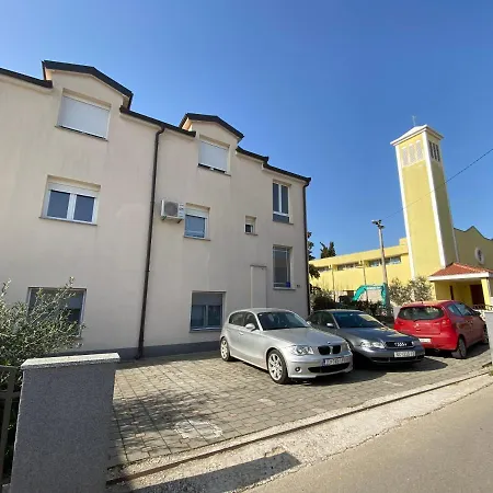 Kristo 2 Apartamento