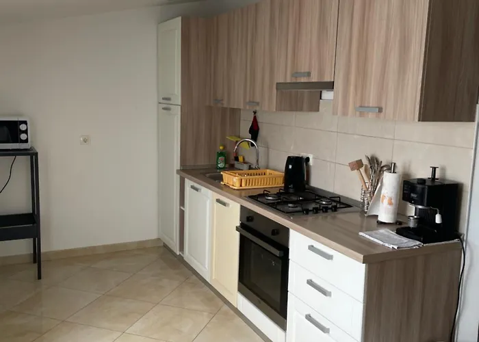 Apartman Kristo 2 *
